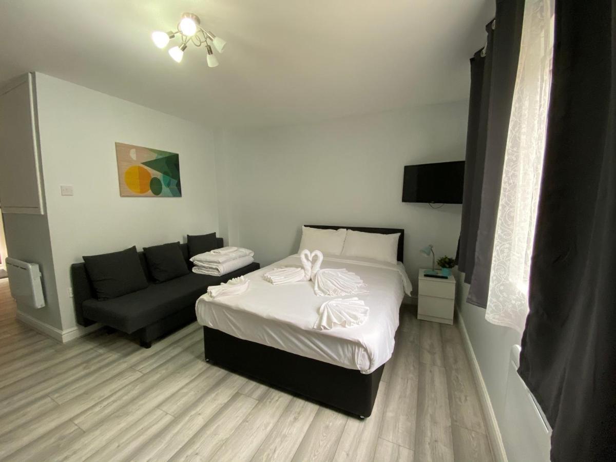 Comfortable - Cosy - Budget Studios In City Center London Exterior foto