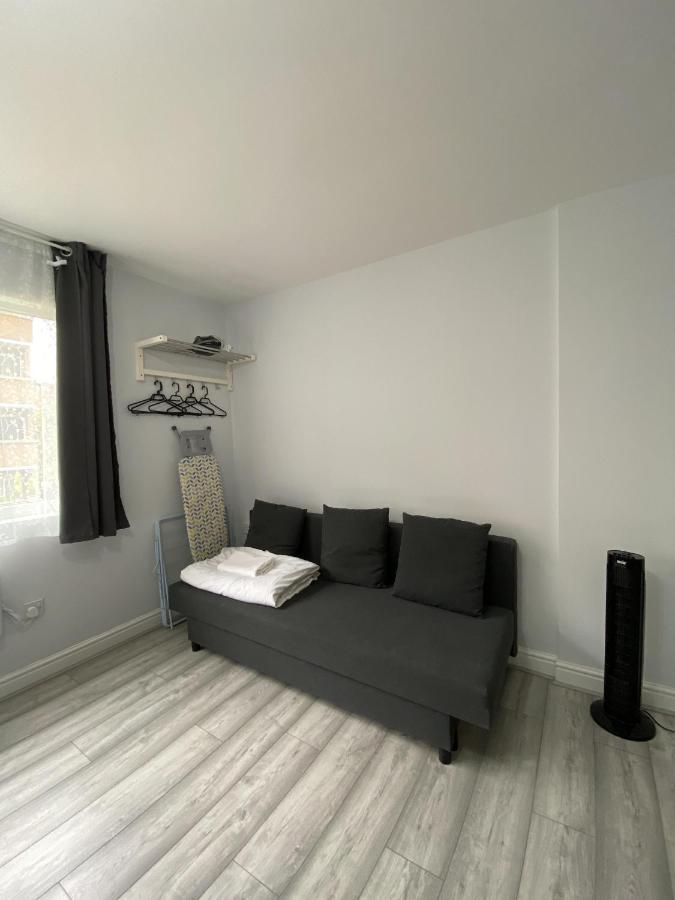 Comfortable - Cosy - Budget Studios In City Center London Exterior foto