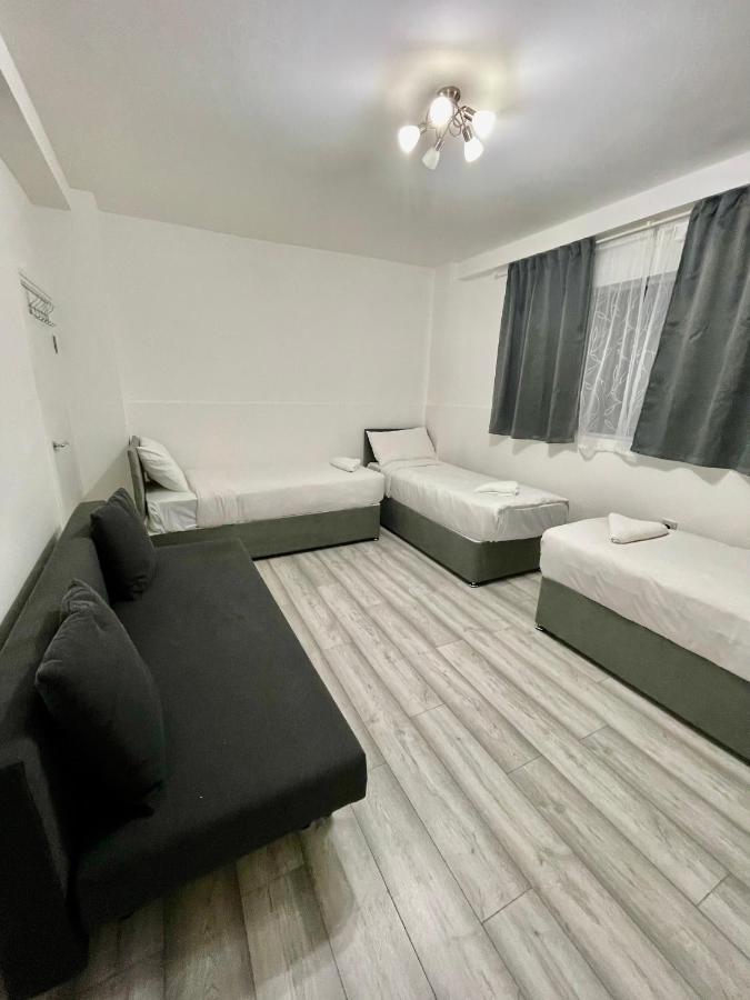 Comfortable - Cosy - Budget Studios In City Center London Exterior foto